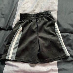 🛍5/$10🛍 Baby boys shorts 🩳